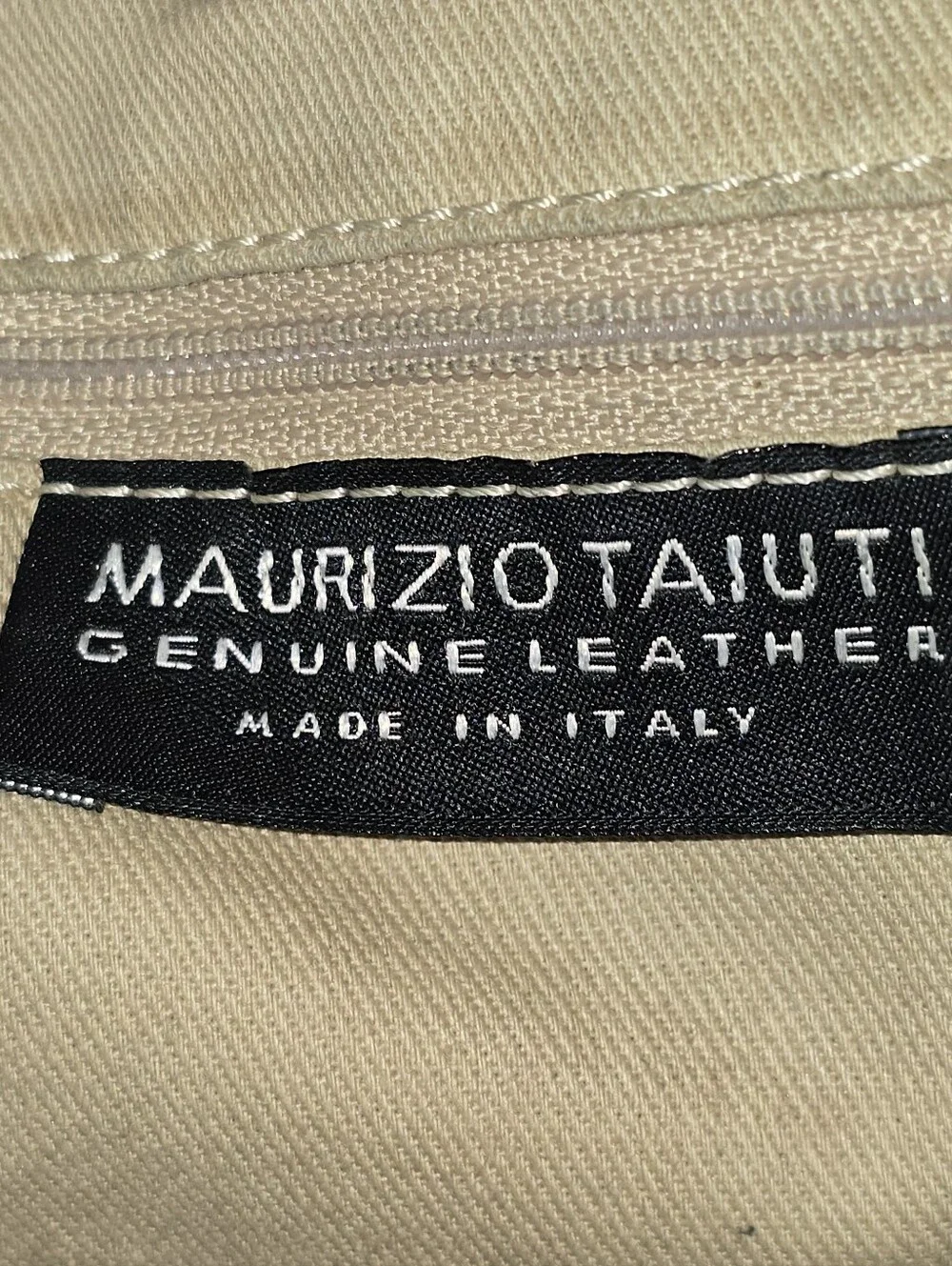Mauritzio Taiuti Large Pebbled Leather Hobo. Made In Italy.